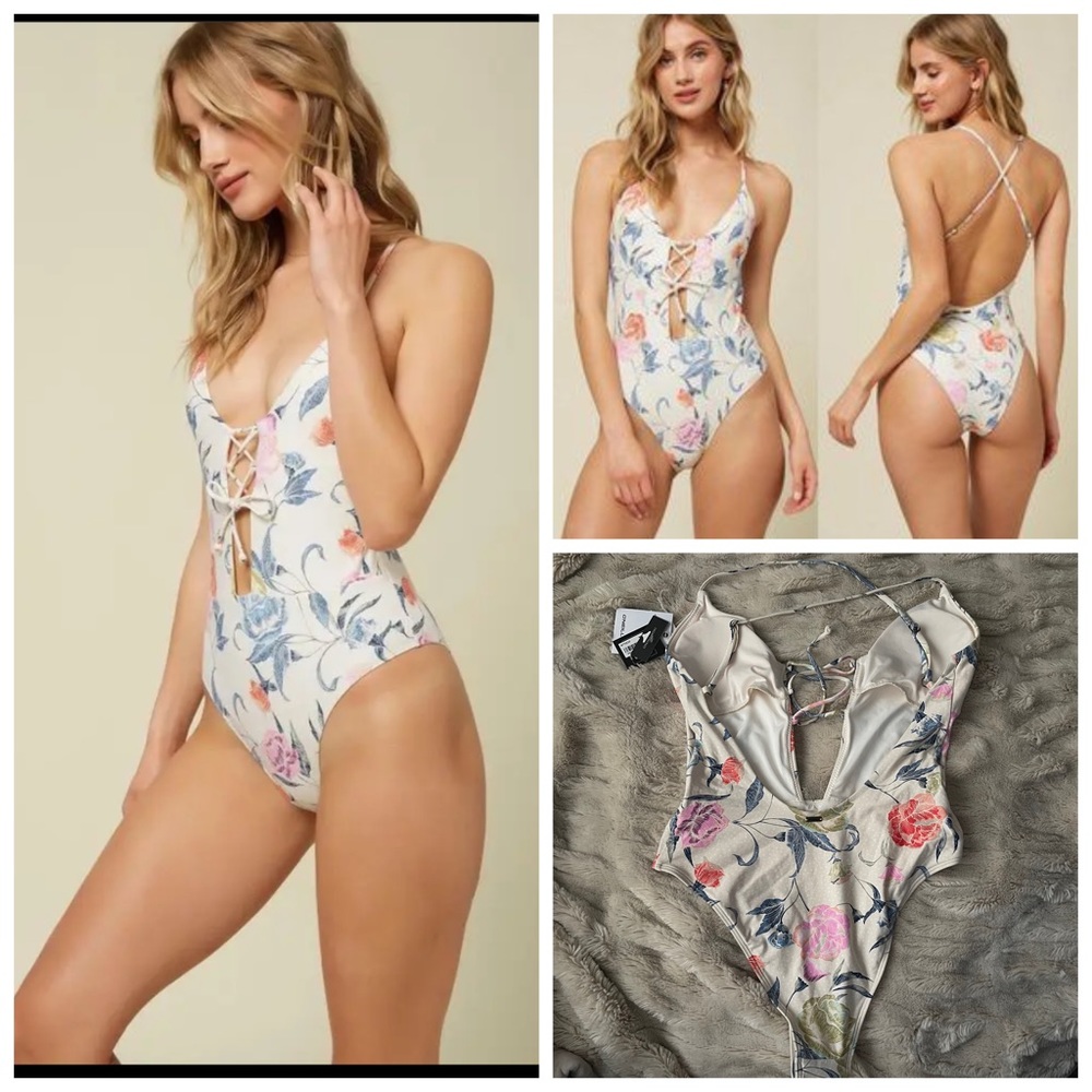 O'Neill VANILLA Juniors' Batik Floral One-Piece Swimsuit